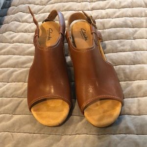 NWOT Clarks wedges